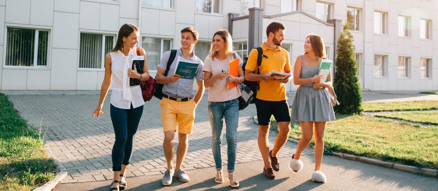 Ventajas de una residencia frente a alquilar un piso de estudiantes en Valencia